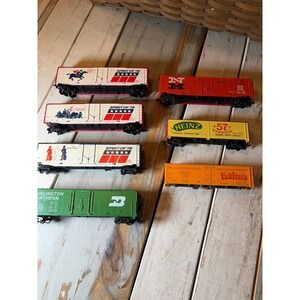 Vintage HO Scale Boxcar Lot of (7) Mantua Tyco Spirit of '76 Heinz New Haven